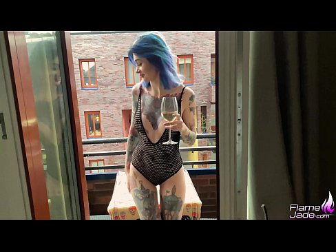 ❤️ Geweldich famke sûget mei in gulp en neukt hertstochtlik ûnder de iepen loft Superseks op fy.mrpornogratis.ru ﹏