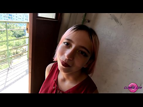 ❤️ Studint Sensual sûget in frjemdling yn 'e bûtenwrâld - Cum op syn gesicht Superseks op fy.mrpornogratis.ru ﹏